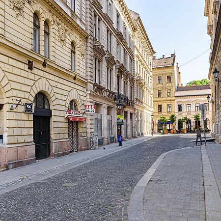 Lägenhet Serenity Luxury Budapest