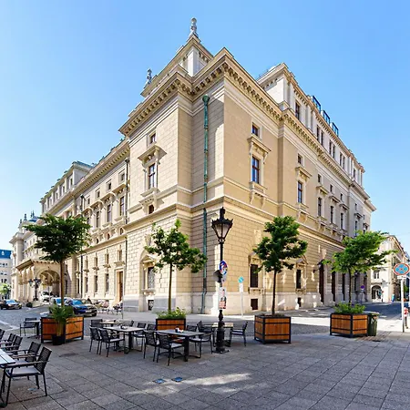 Serenity Luxury Lägenhet Budapest