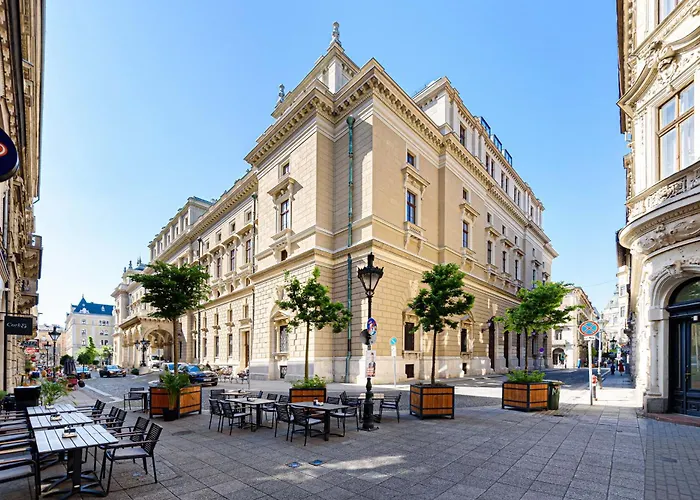 Serenity Luxury شقة بودابست